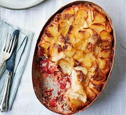 gratin-of-fresh-smoked-salmon-beetroot-potatoes-dill-bfce5d4 smoked salmon potato gratin